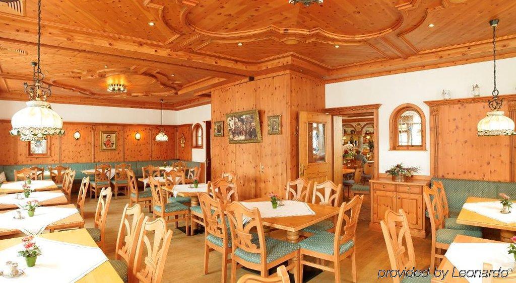 Hotel Schatten Garmisch-Partenkirchen Restaurant photo